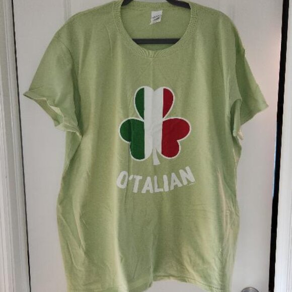 Tops - O'talian St. Patrick's Day t-shirt for women